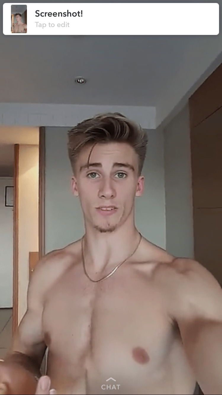 famousmales > Jay Thompson