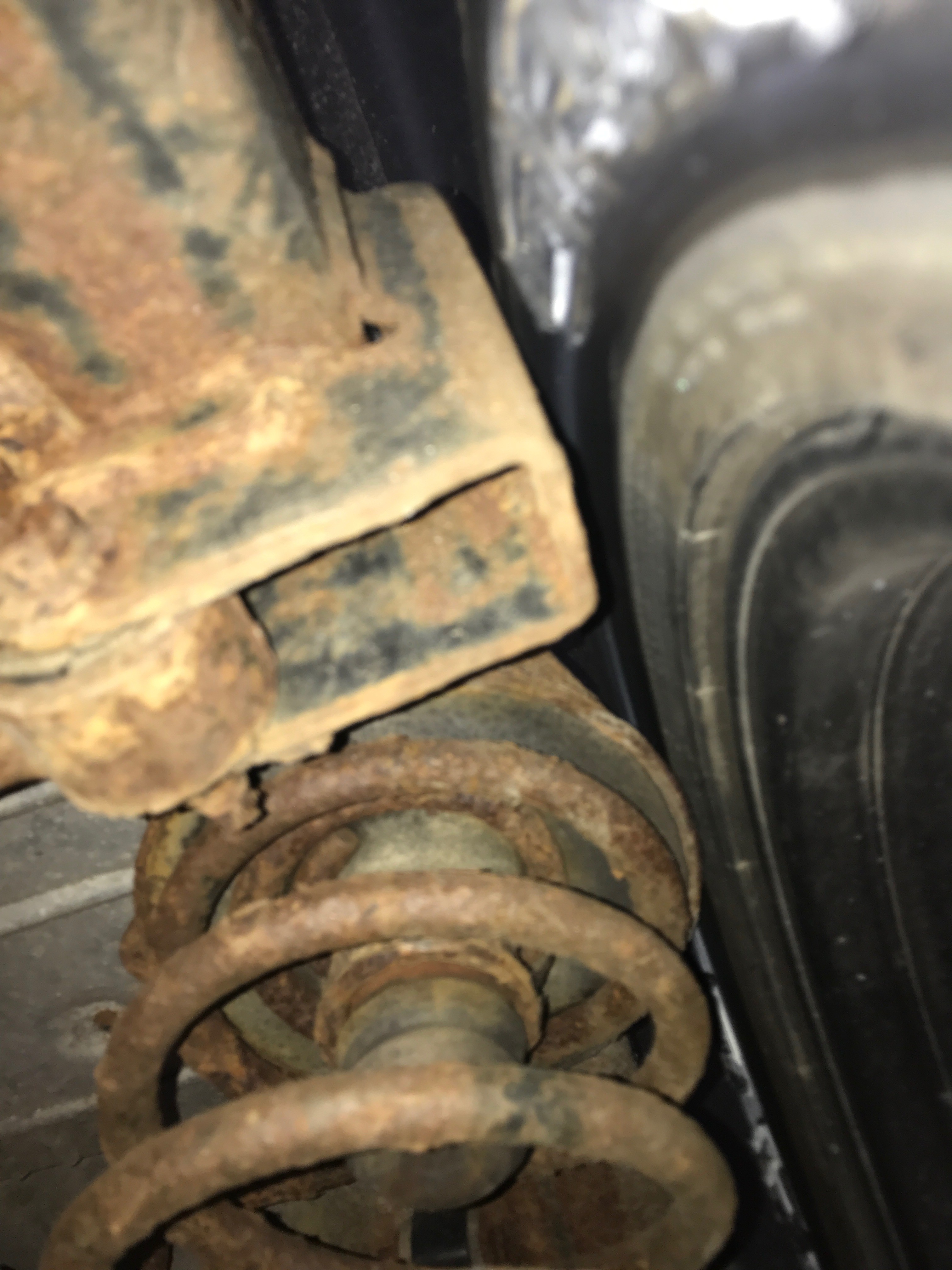 Passenger rear tire rubbing spring sag? Jeep Wrangler Forum