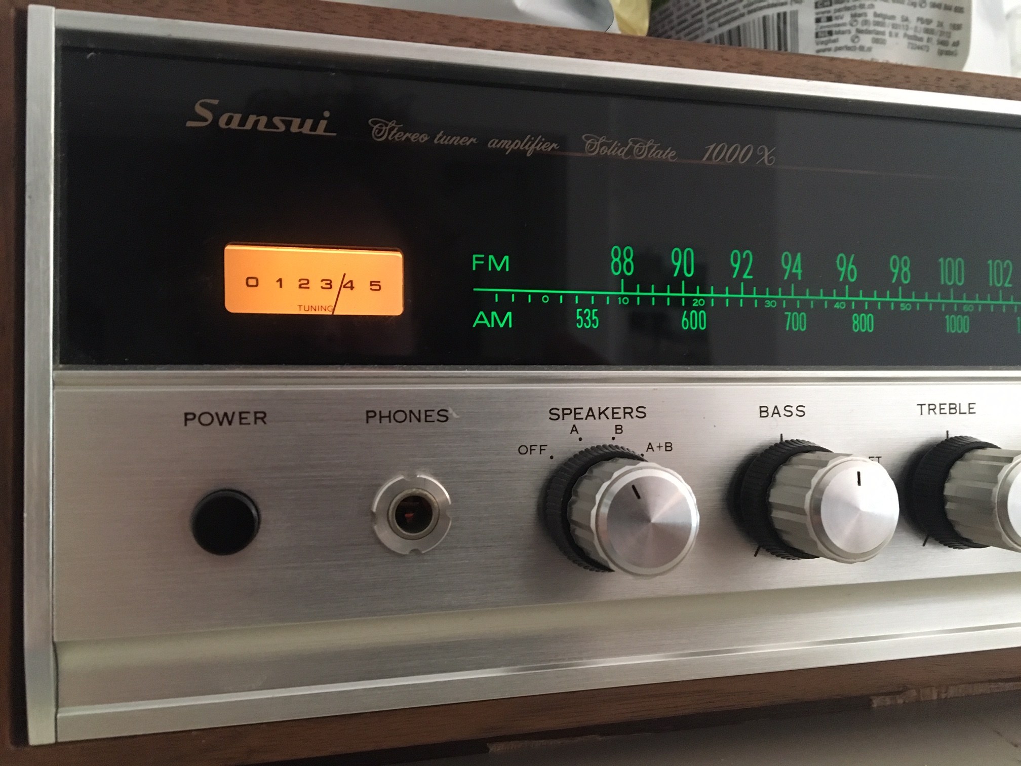 Sansui 1000x - constant static white noise/hiss in one channel