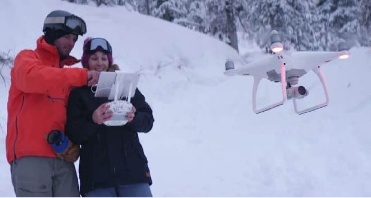 かしこいドローン「Phantom 4」はやくも日本で発売―障害物をかわし、動くものを追跡 [インターネットコム]