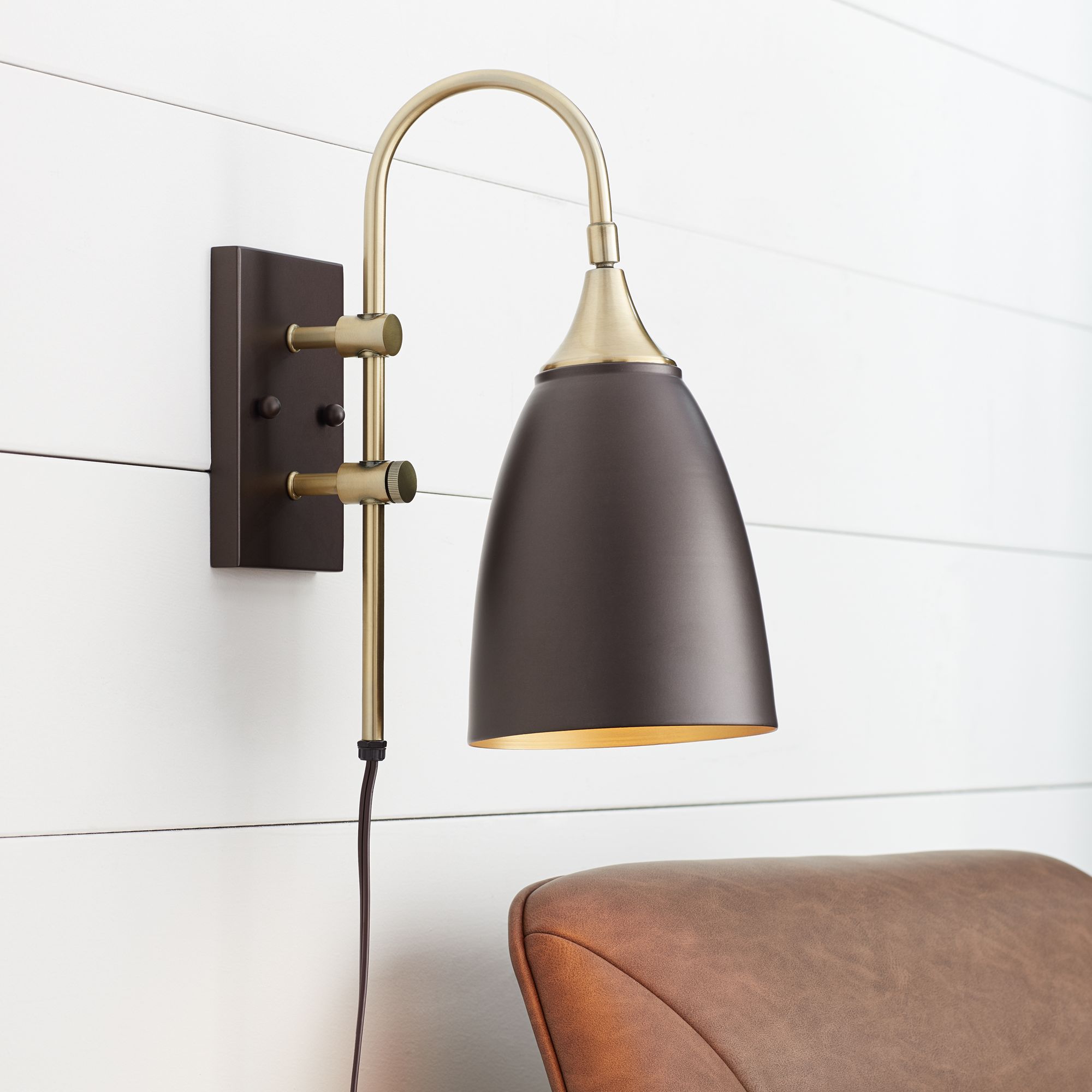 plug in wall lights