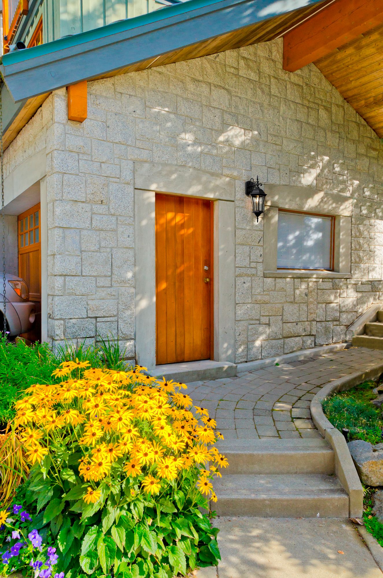 Wakefield 21 3/4" High Black Outdoor Wall Light 732H0 Lamps Plus