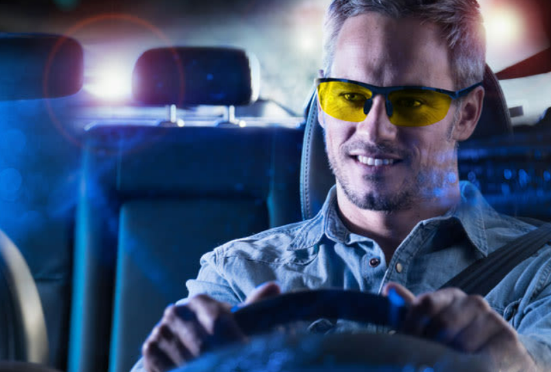 Guide to picking the best glasses for night driving Lensmart Online
