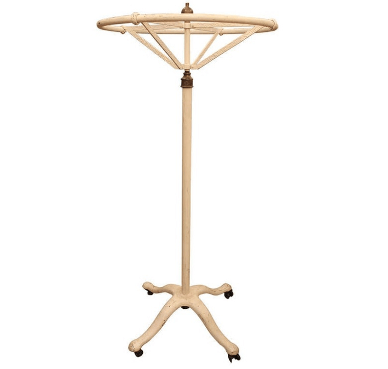 Revolving Round Garment Rack Clothing Display Stand China Garment