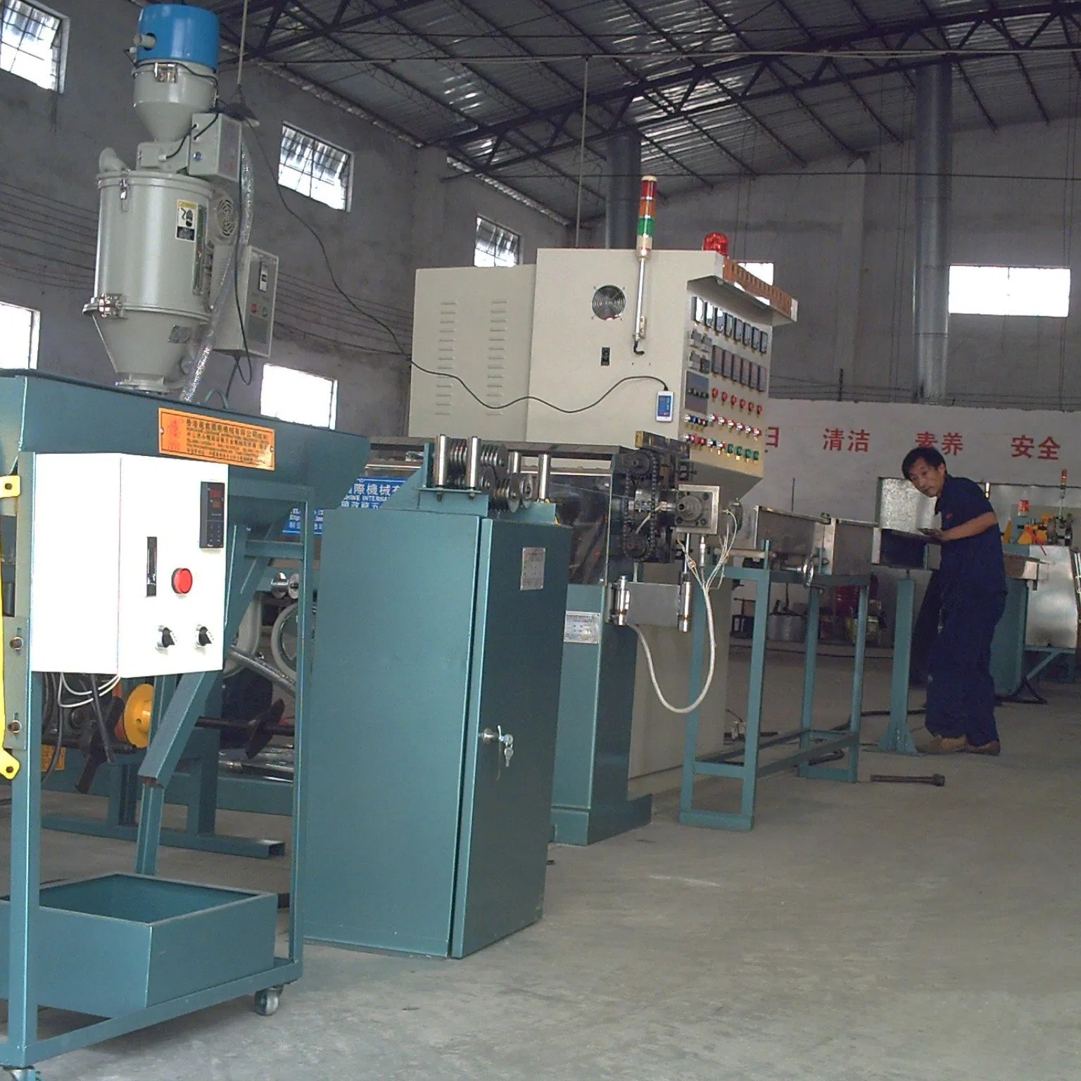 LED Strip Extruder Machine/SMD Strip Rope Light Making Machine China