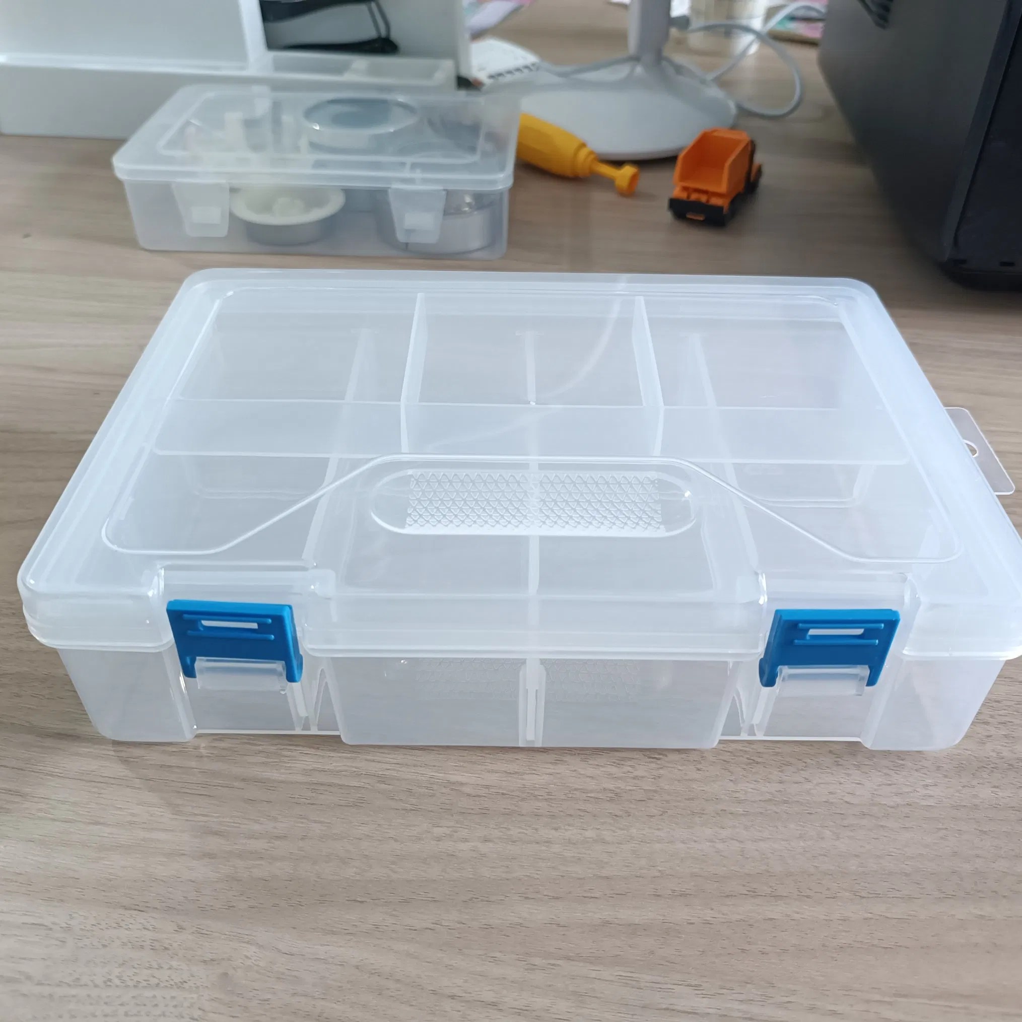 Translucent Plastic Storage Boxes with ClipLock Lids China