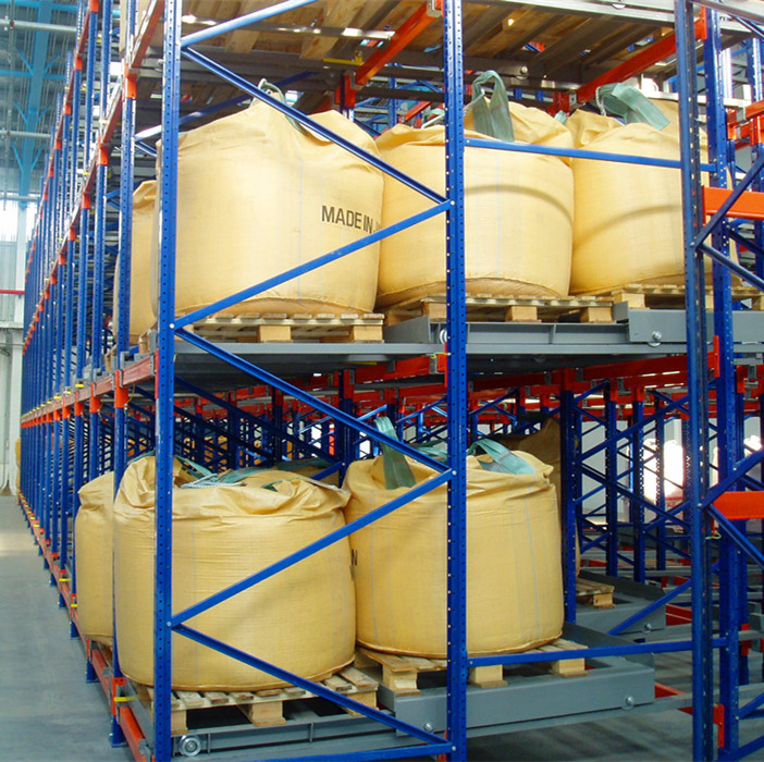 Three Pallet Deep Push Back Racking China Push Back Rack and Push