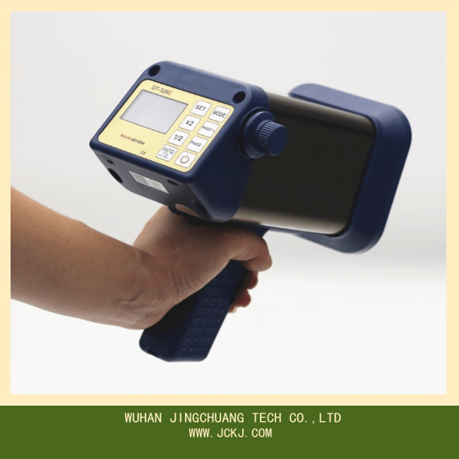 La prueba electrónica y el instrumento de medición de rpm estroboscopio