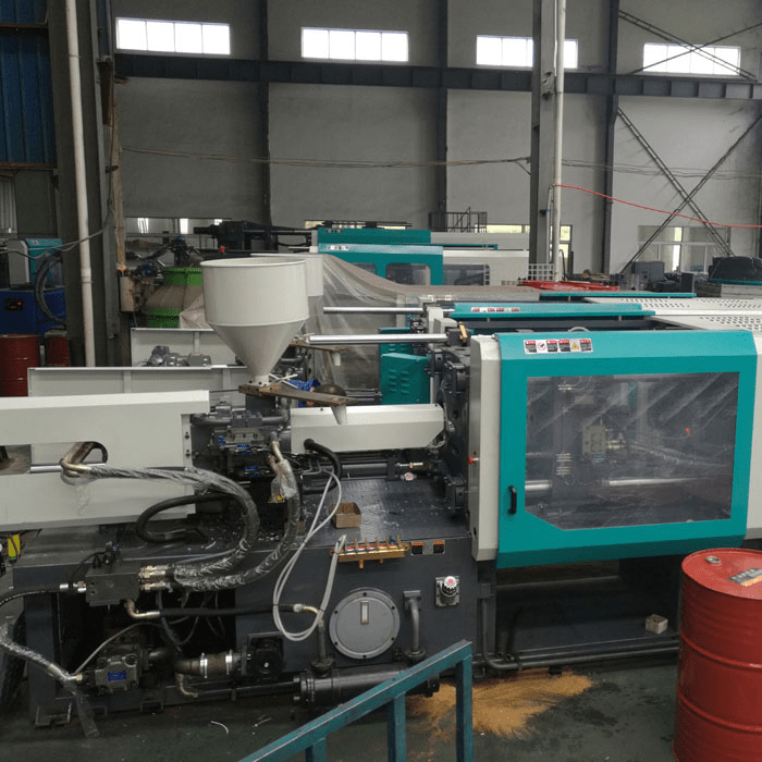 Large Garbage Can Injection Molding Machine Plastic Garbage Can Making