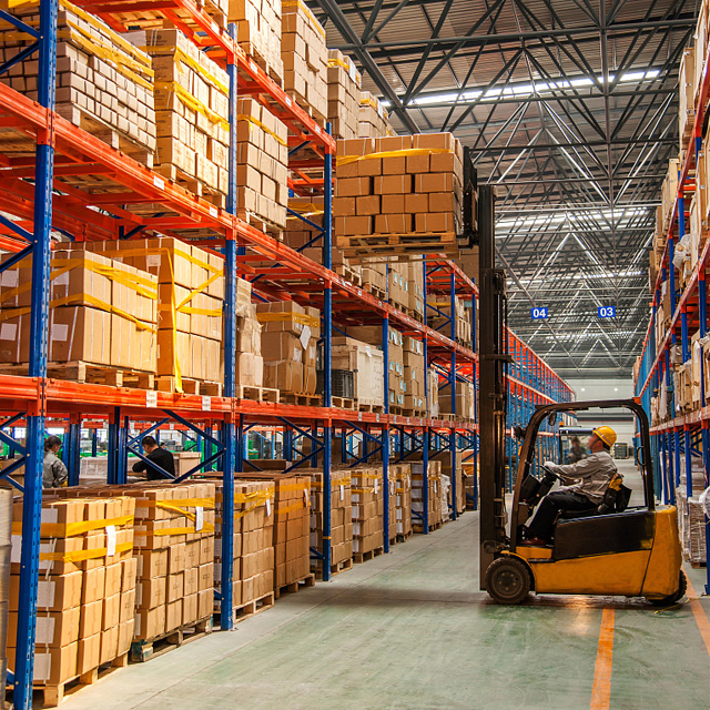 Vietnam Factory Customized Shelves Stacking Racks Metal Boltless