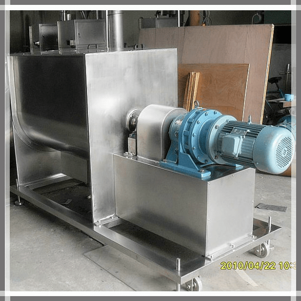 Cmpr Model Horizontal Ribbon Type Animal Feed Mixer Machine China Animal Feed Mixer and Feed Mixer