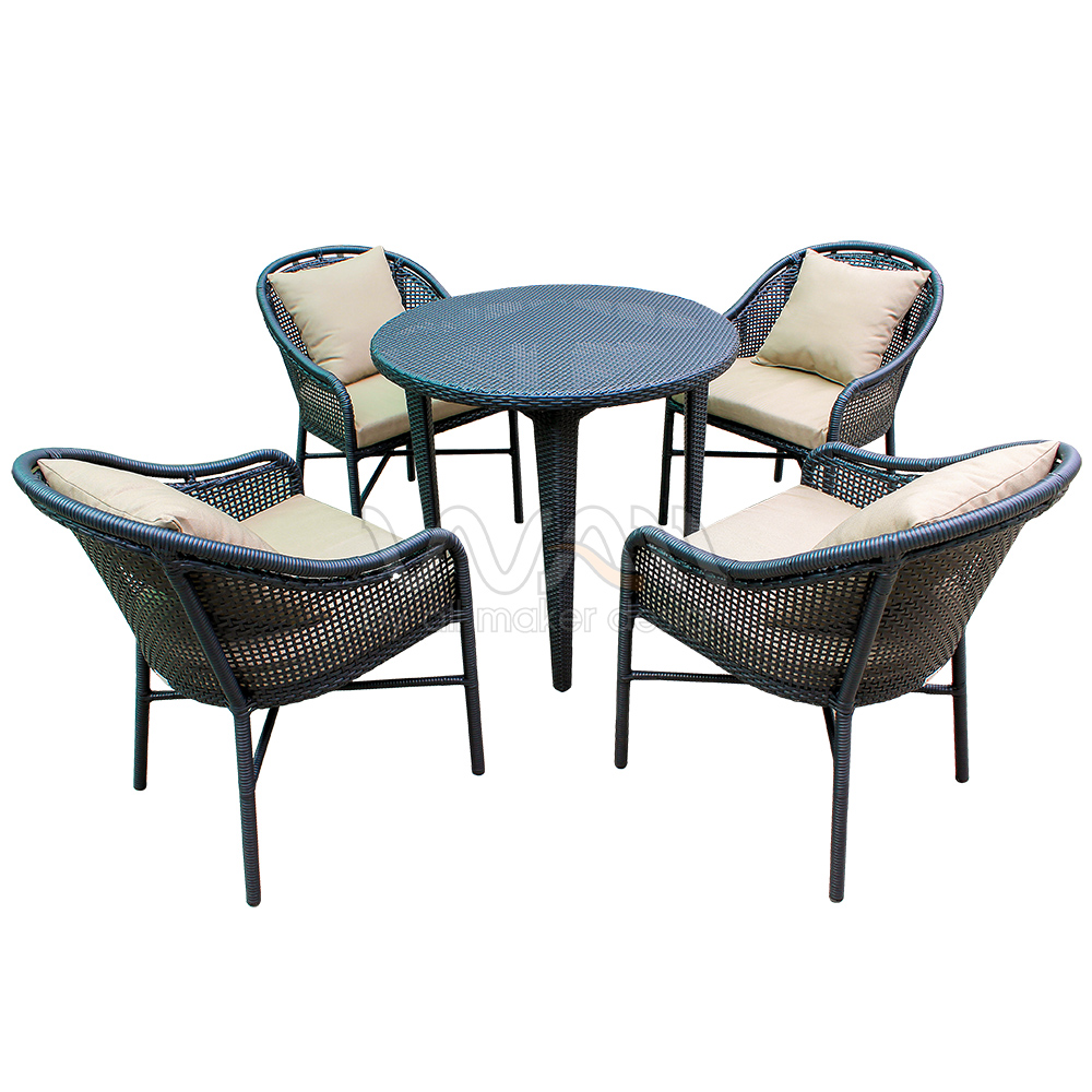 Rattan Dining set allmakerdesign