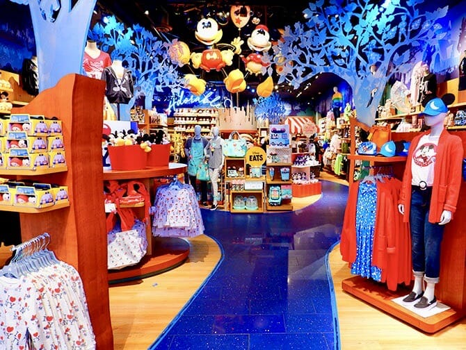 Disney Store de Times Square NewYorkCity.fr