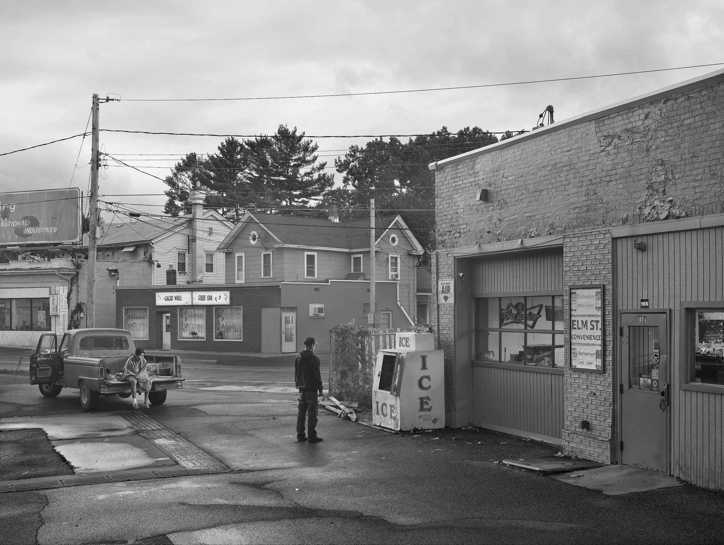 Fotograaf Gregory Crewdson ensceneert de nachtmerrie van kleinstedelijk