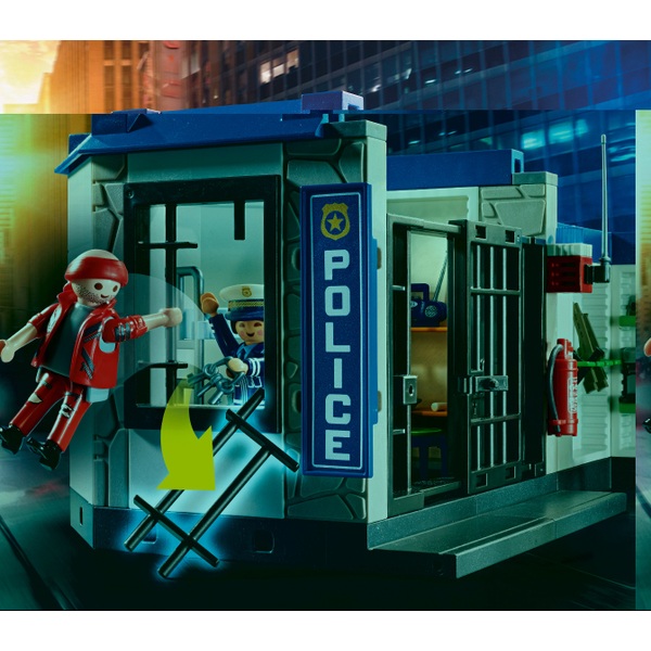 Playmobil 70568 City Action Police Prison Escape Smyths Toys UK