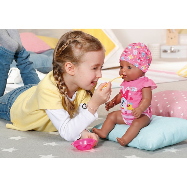 BABY born Magic Girl mit braunen Augen 43 cm Smyths Toys