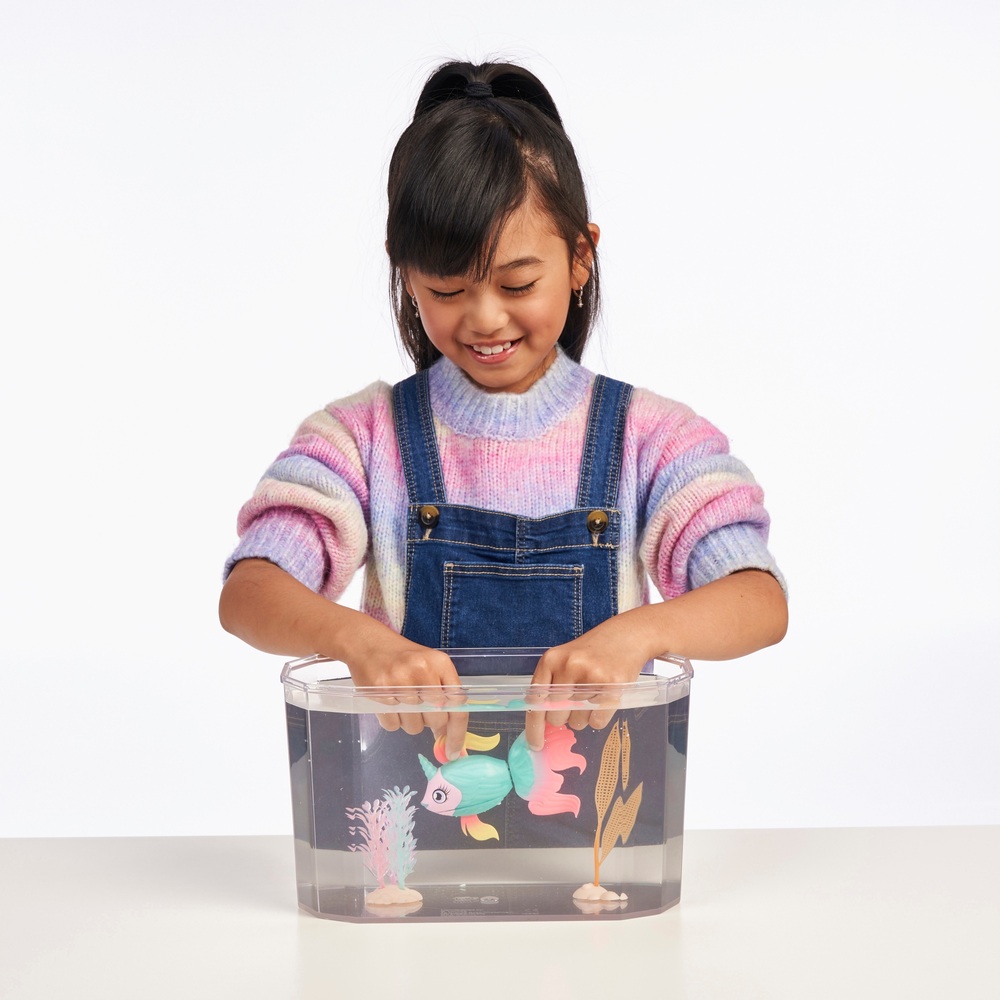 Little Live Pets Lil' Dippers Fish and Tank Fantasea Smyths Toys UK