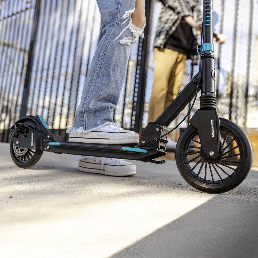 Aero A230 Scooter Smyths Toys UK