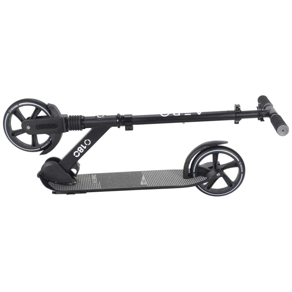 Aero A180 Scooter schwarz Smyths Toys Österreich