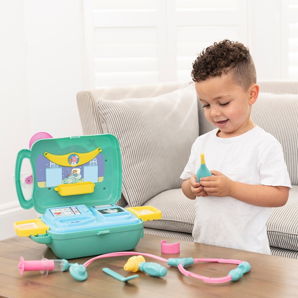 Peppa Pig Medic Play Case Smyths Toys Ireland