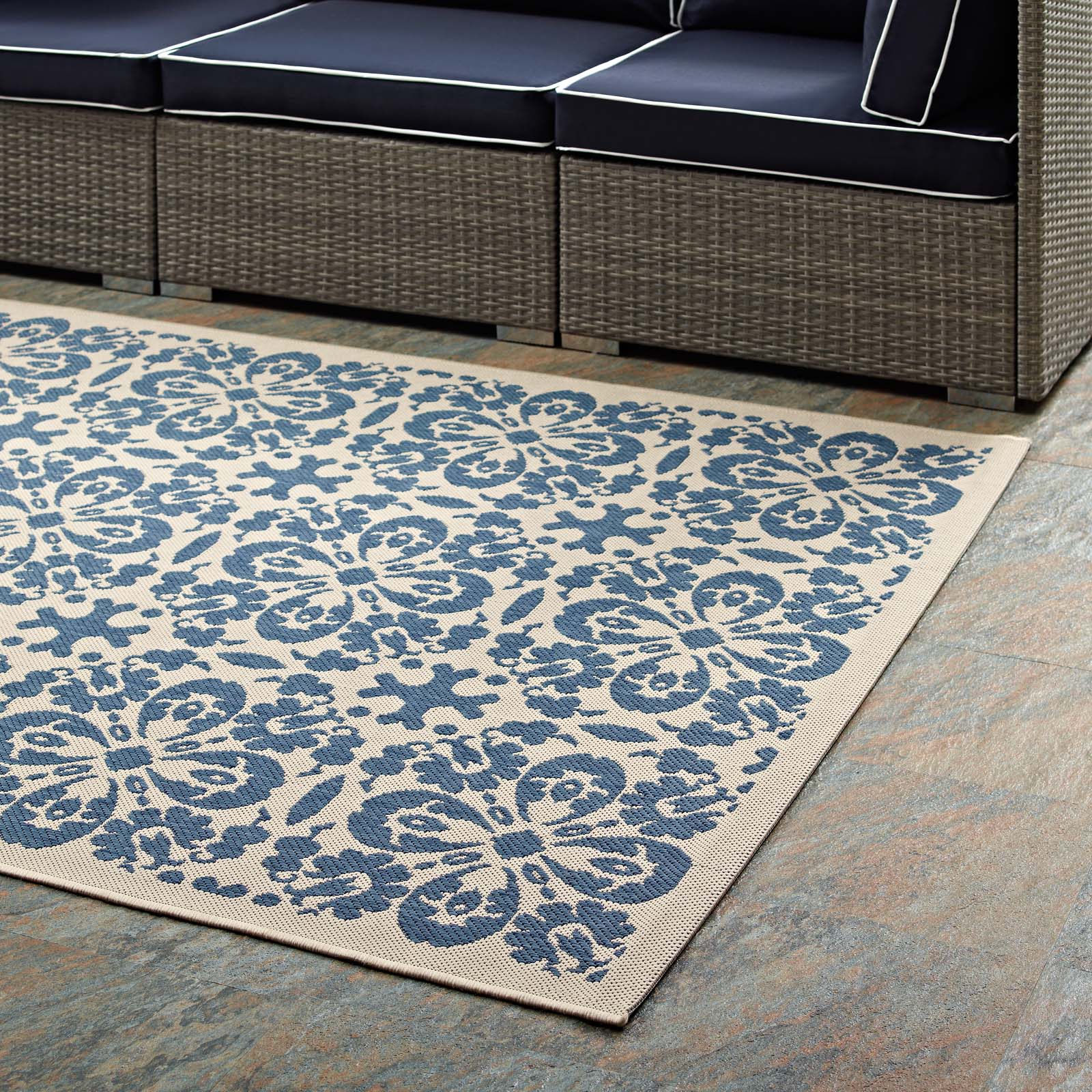Ariana Vintage Floral Trellis 5x8 Indoor and Outdoor Area Rug Red and