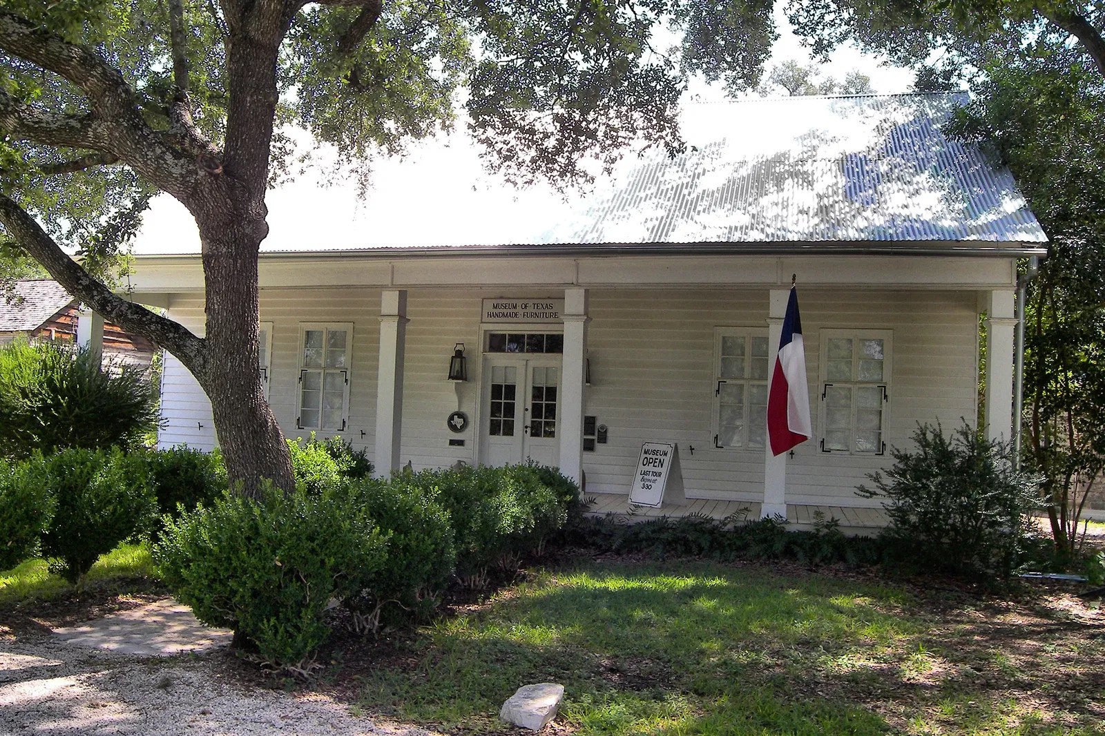 Museum of Texas Handmade Furniture (New Braunfels) Visitor