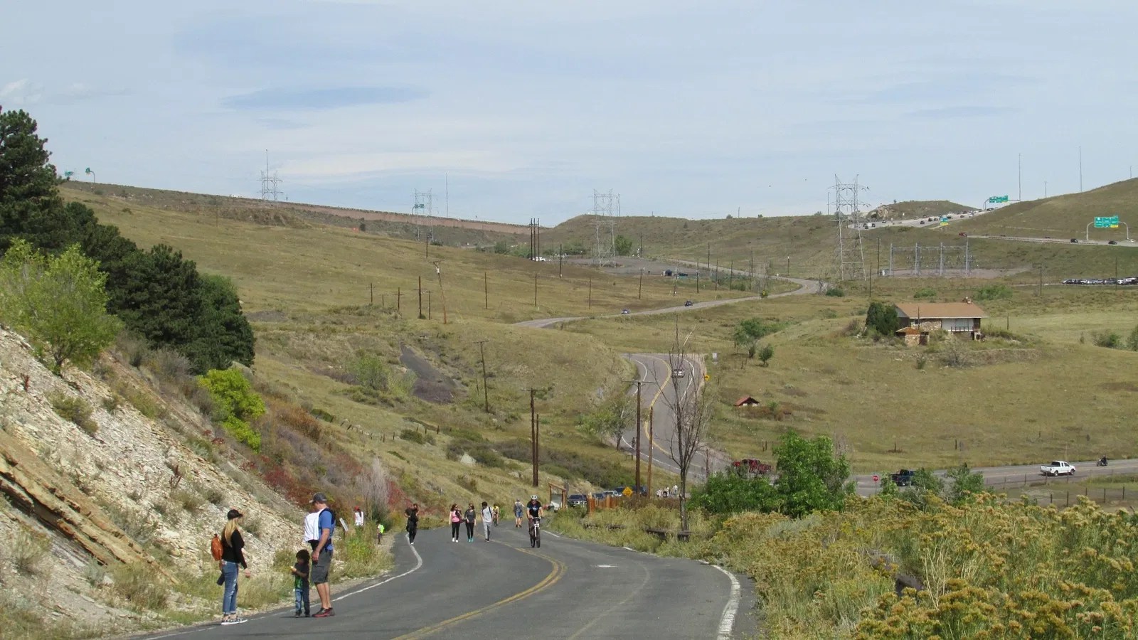 Dinosaur Ridge Discovery Center (Lakewood) Visitor Information & Reviews