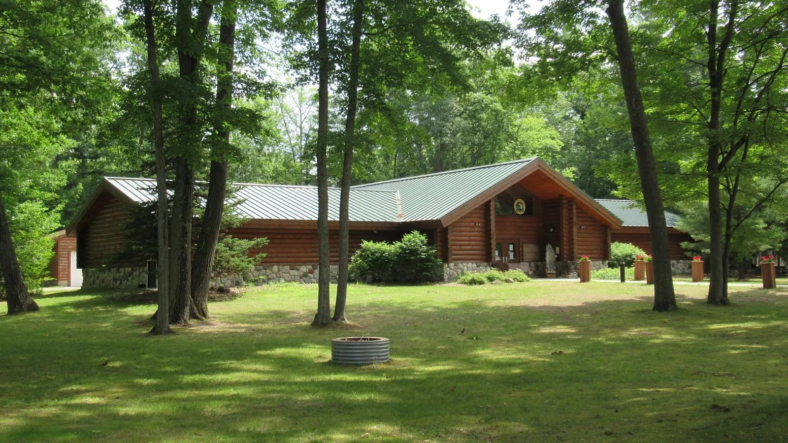 Carl T. Johnson Hunting and Fishing Center (Cadillac
