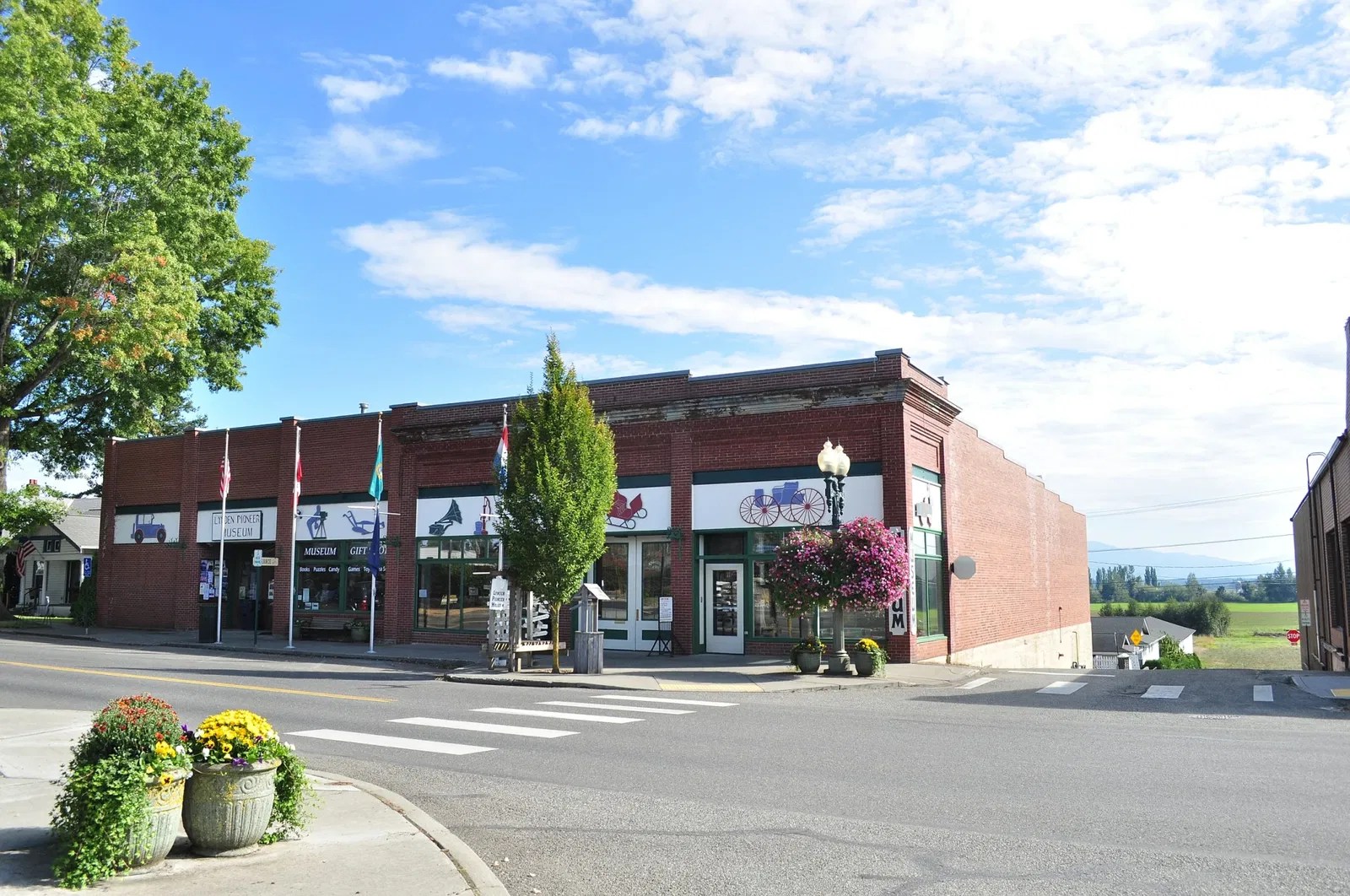 Lynden Pioneer Museum (Lynden) Visitor Information & Reviews