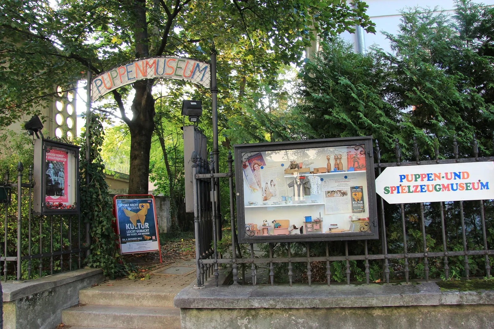 Opening Hours Puppen und Spielzeugmuseum Baden (Baden)