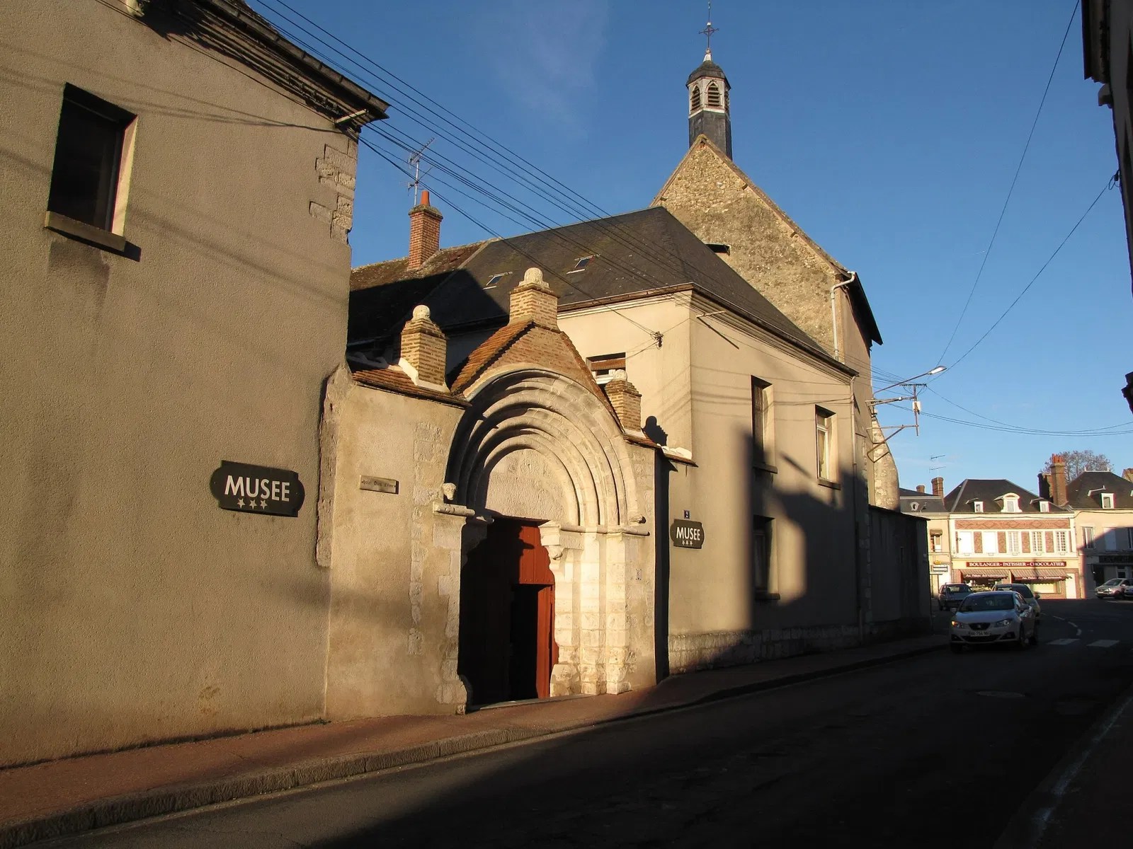 Tickets, Prices & Discounts Musée de l'Ancien HôtelDieu (Châtillon