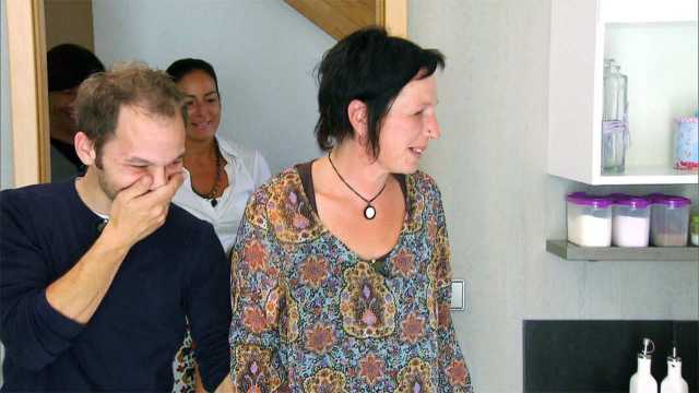 Die Bauretter, Ein Regenmantel fürs Haus RTLZWEI YOUTV