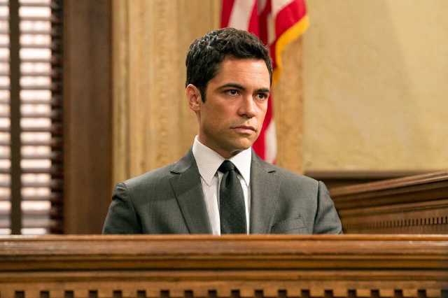 Law & Order Special Victims Unit, Vater und Sohn Nitro YOUTV