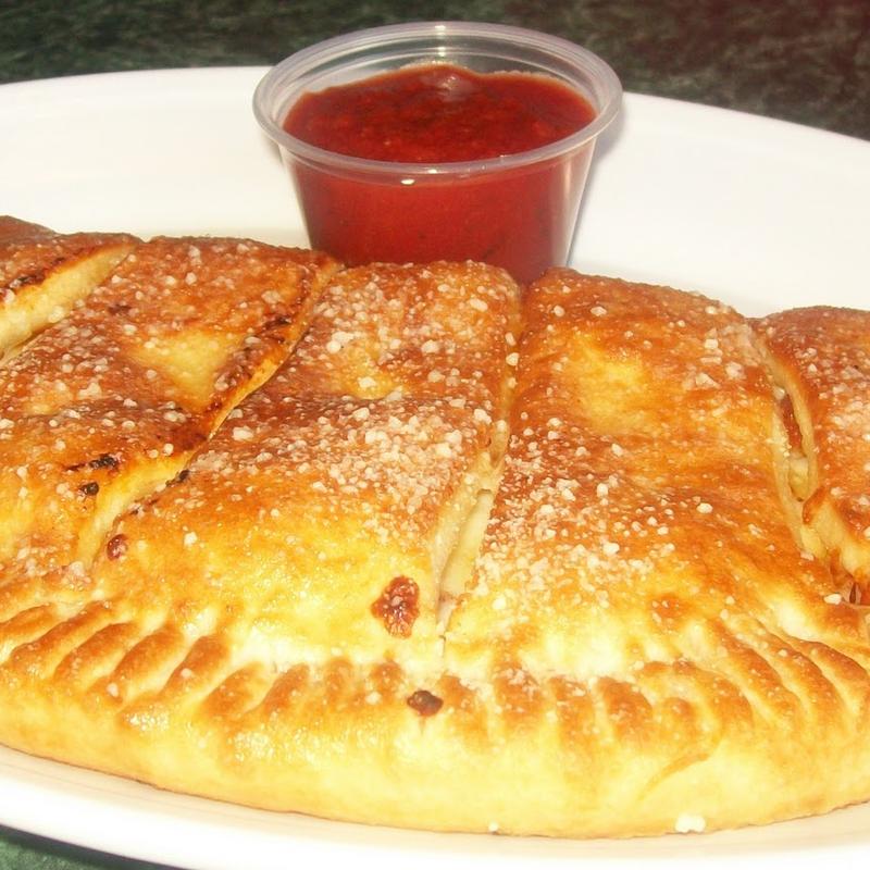 Supremo P'zone Pizza