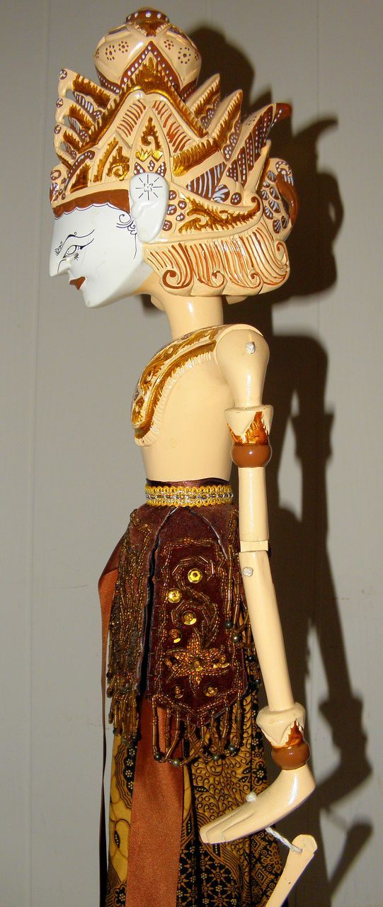 Vintage Rama and Shinta Wayang Golek Puppet Dolls from