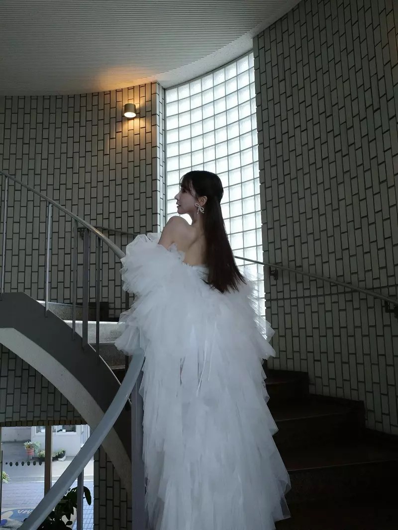 《三上悠亞炎上》網友想穿的禮服被前AV女優先穿了 怒批婚紗店怎麼可以借給這種人
