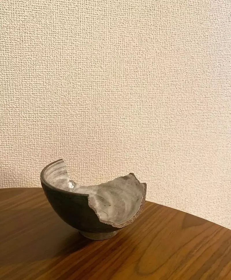 破掉的茶碗再利用 也許轉念一想還能成為美美的花器