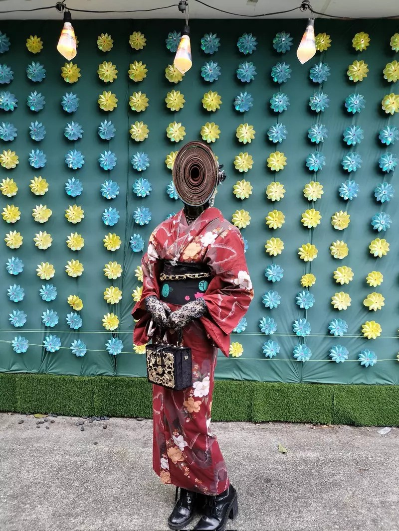 《高雅的和服妖怪》日本網友遮臉的方式太奇特 意外讓許多人愛上她了