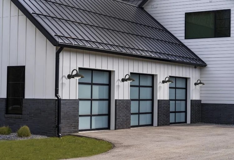 The 20 Best Farmhouse Outdoor Lighting Ideas Lightopia