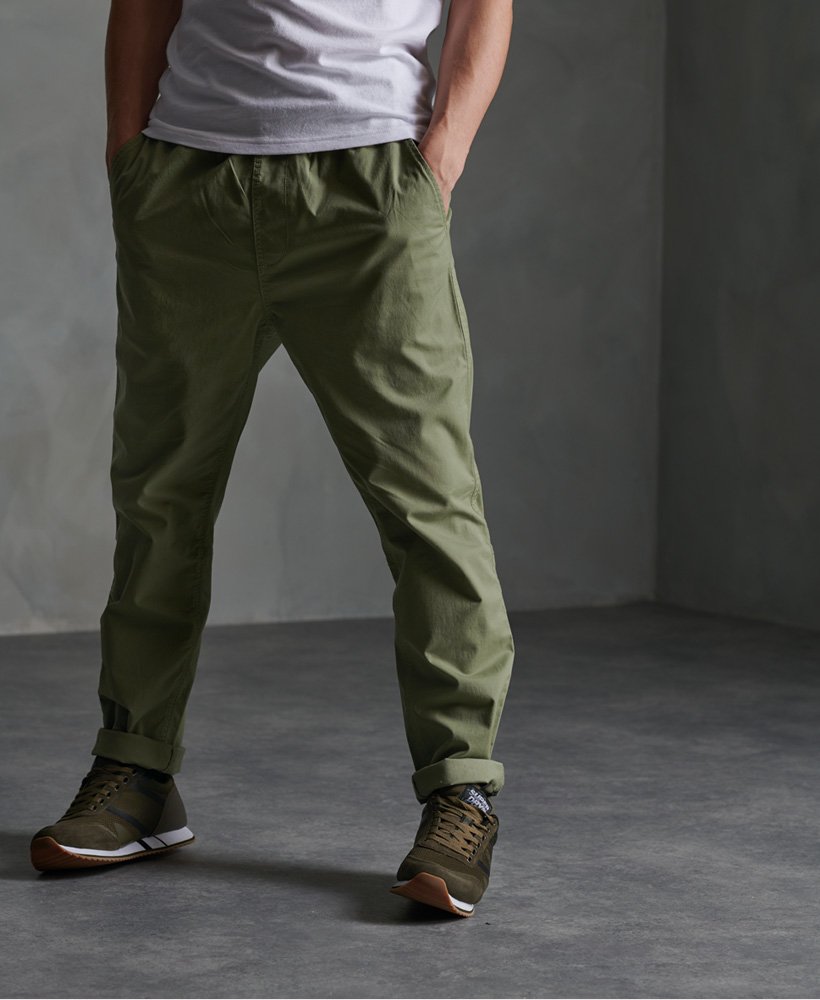 Superdry Worldwide Hose mit Kordelzug Herren Hosen und Chinos