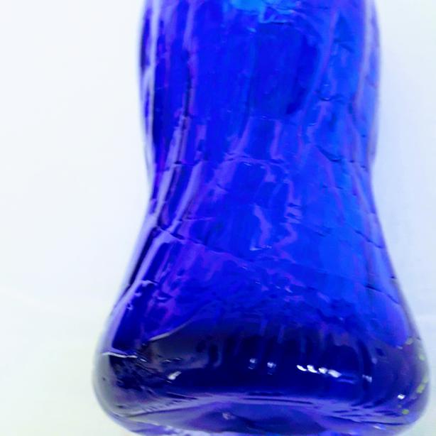 Crackle Glass Vase Hand Blown by Thorn Glass Studio Canadian Art Classifieds for Jobs, Rentals