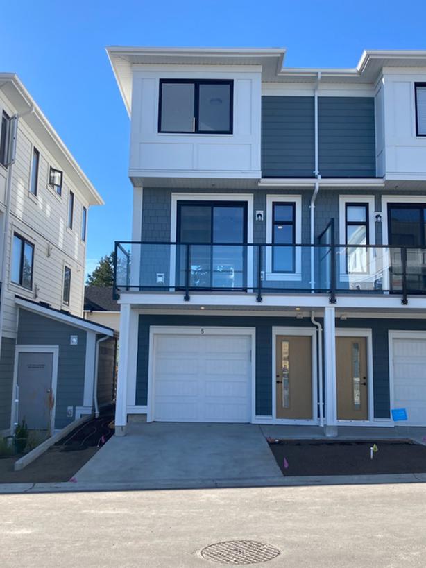 Brand New END UNIT Townhome in Royal Bay Classifieds for Jobs