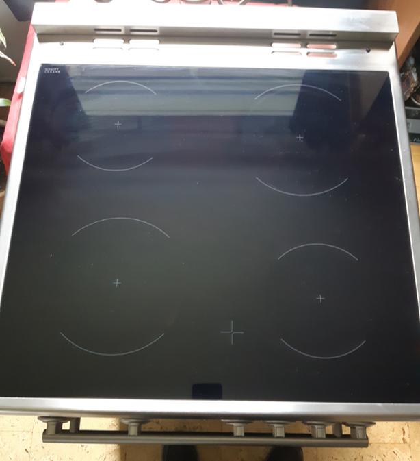 Blomberg 24” Stainless Steel Glass top Range NEW Classifieds for Jobs