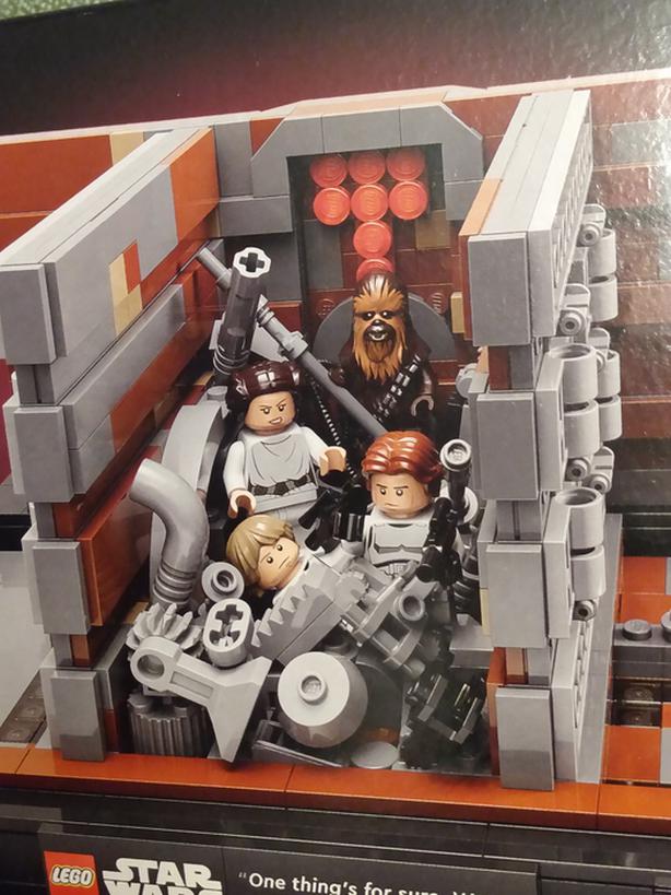Lego Star Wars 75339 Death Star Trash Compactor Diorama Classifieds