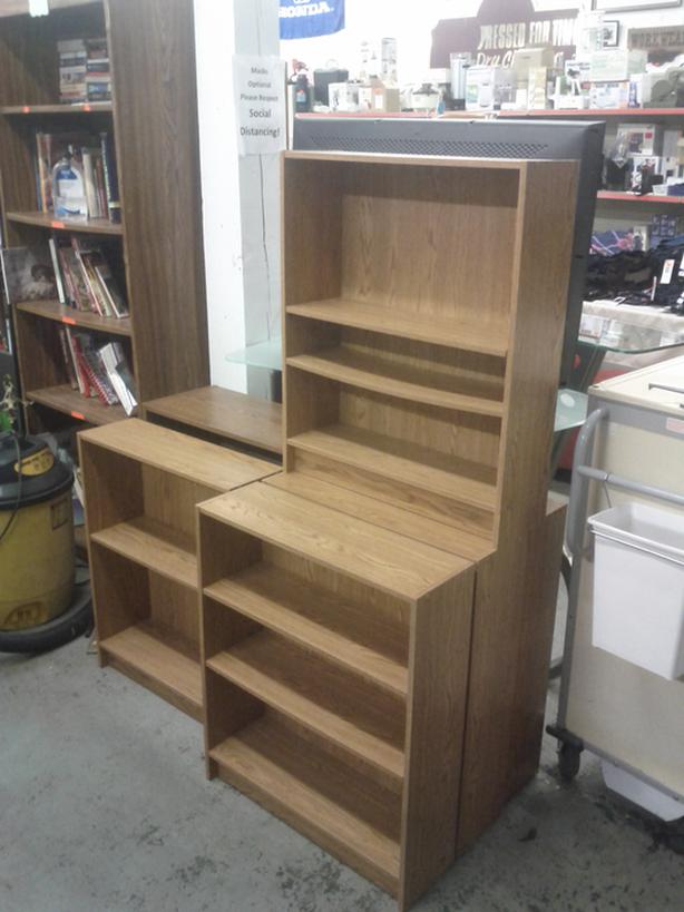 Smaller 3 Level Shelves Classifieds for Jobs, Rentals, Cars