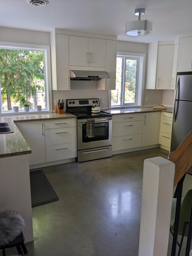 Shawnigan Lake Carriage House for rent Classifieds for Jobs