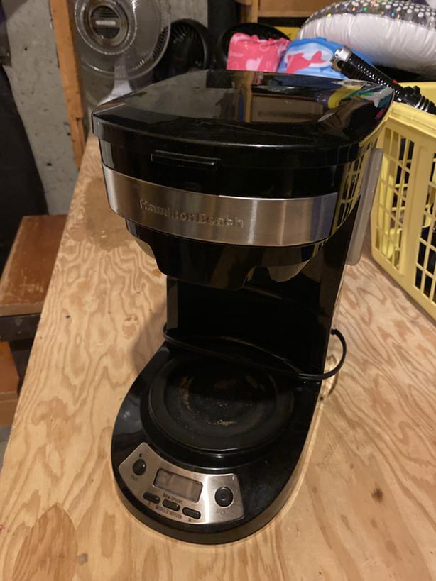 FREE coffee maker (no carafe) Classifieds for Jobs, Rentals, Cars