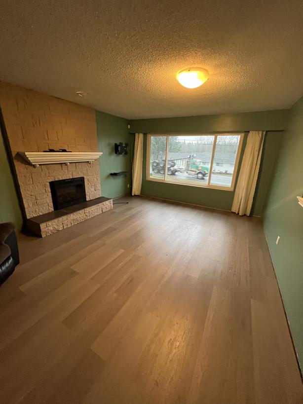 4 bedrooms and 1 bathroom home for rent(Huge yard) Classifieds for Jobs, Rentals, Cars