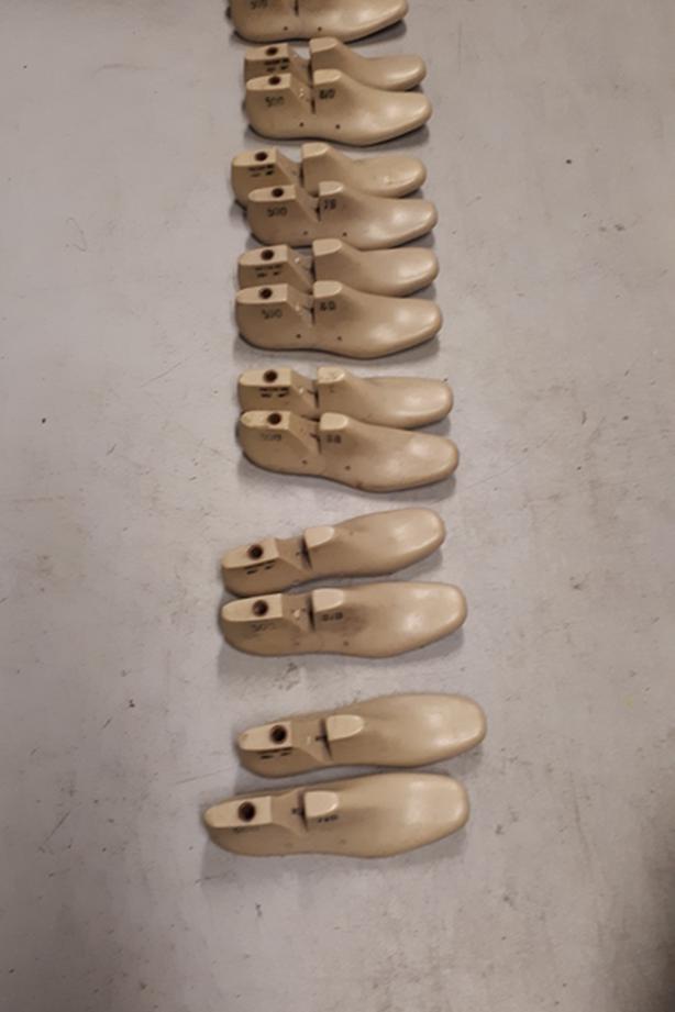 FREE (shoe lasts) Classifieds for Jobs, Rentals, Cars, Furniture and