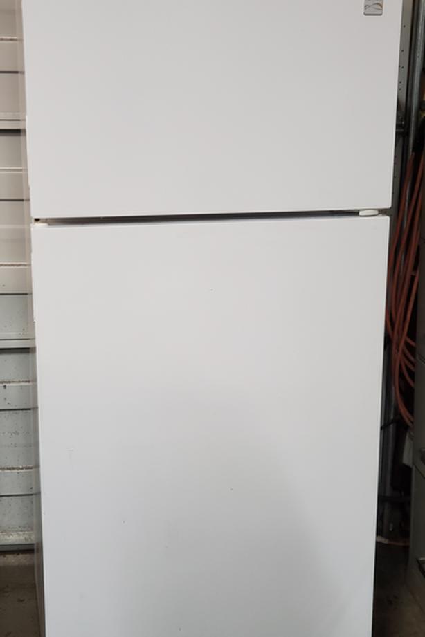 Kenmore Apartment size fridge good Condition, cold Classifieds for